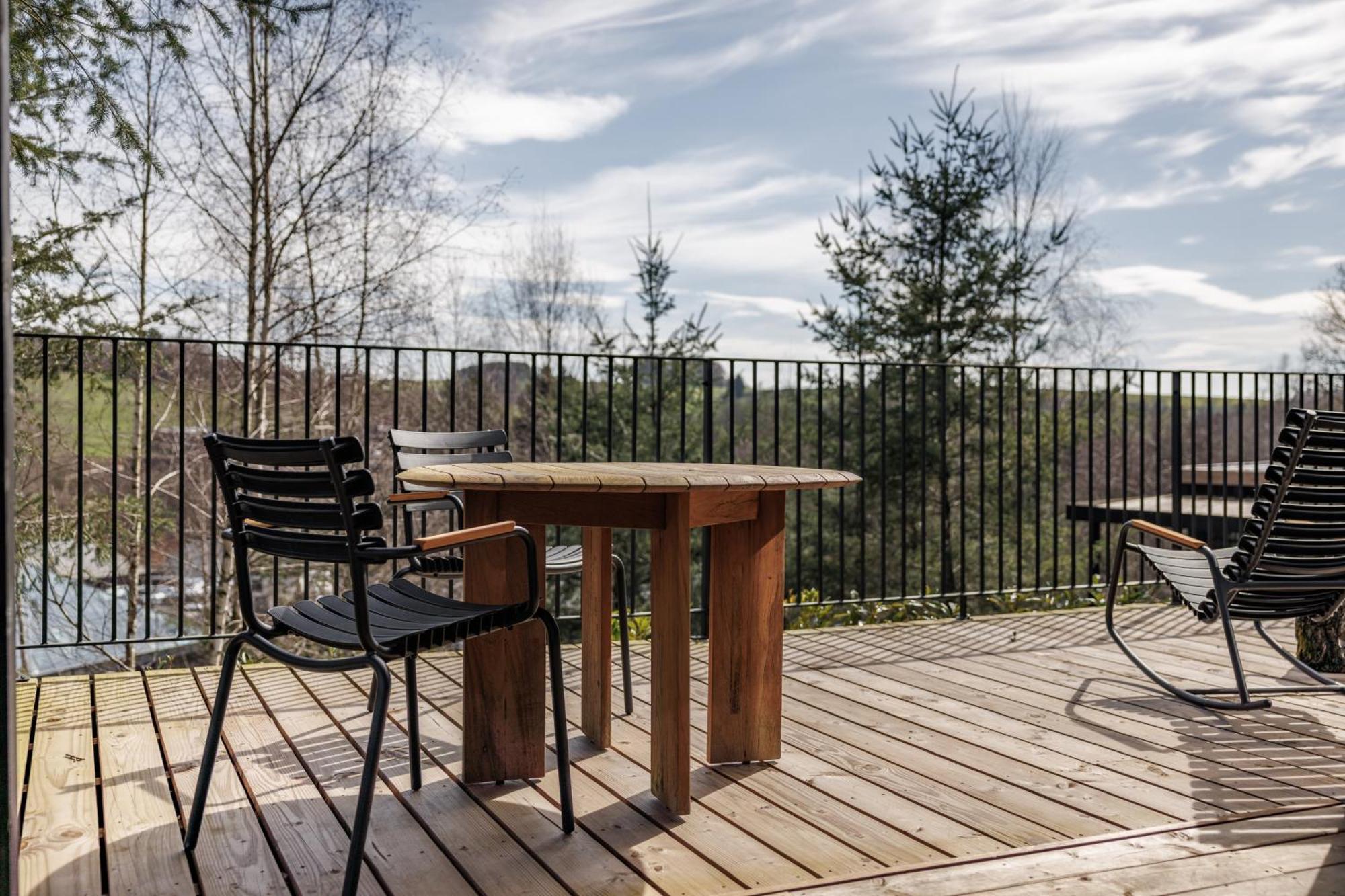 Hillview Resort Grandvoir 纳沙托 外观 照片
