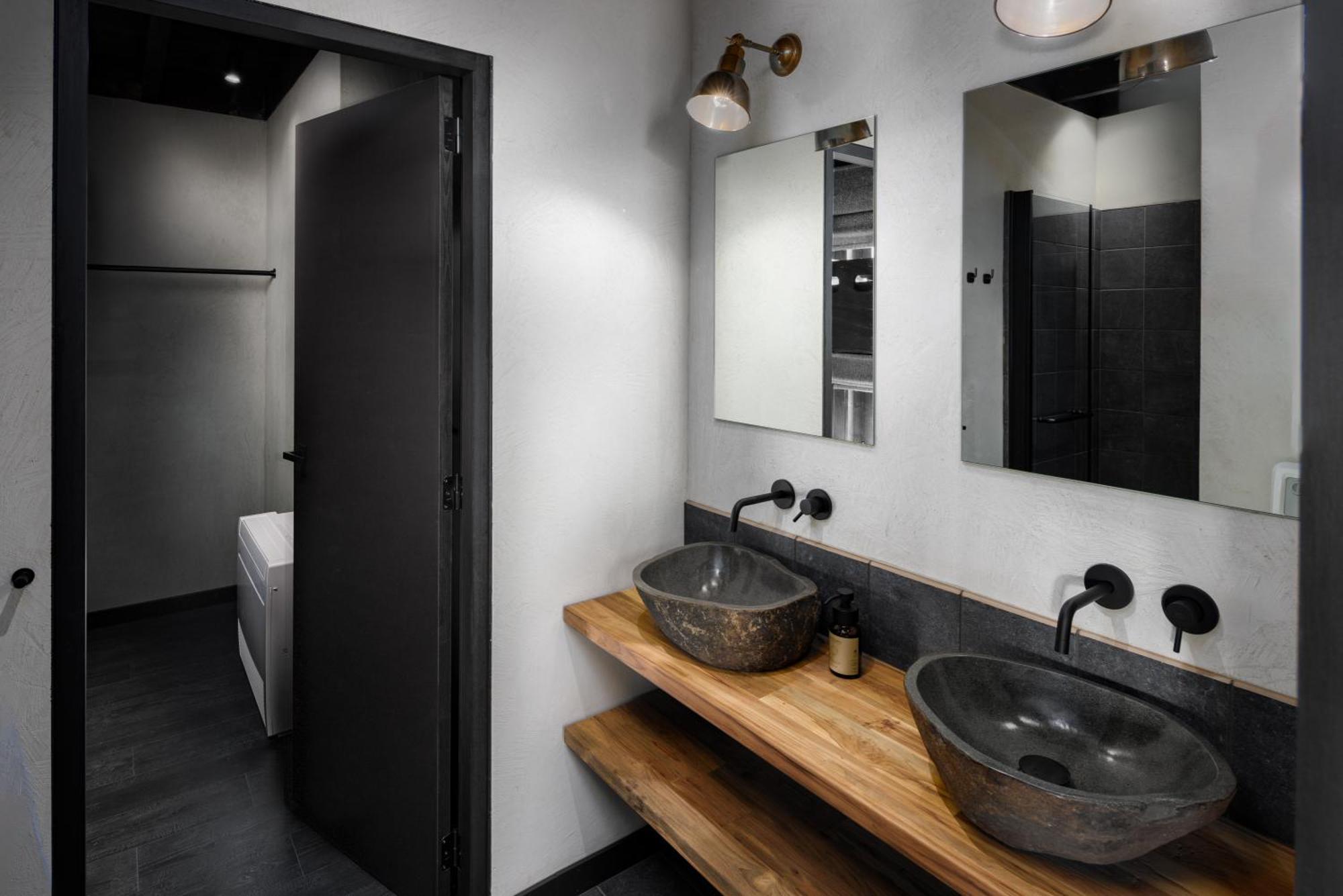 Hillview Resort Grandvoir 纳沙托 外观 照片